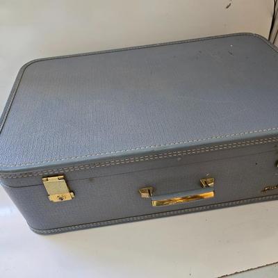 Vintage Starline Blue Luggage Set – Hard-Sided Suitcase & Train Case