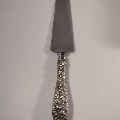 The Stieff Co. Cake/Pastry Server with Sterling Handle