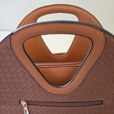 Women’s Fashion Bundle – Faux Woven Handbag with Matching Wallet and Vintage Yodelers Shearling Boots