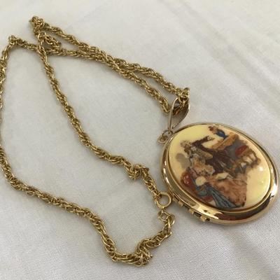 Vintage Fragonard 1930 Whimsical Courting Pendant Locket and chain