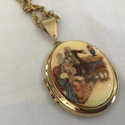 Vintage Fragonard 1930 Whimsical Courting Pendant Locket and chain