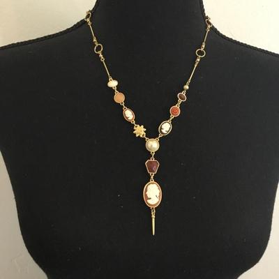 Designer Cabi Beautiful cameo necklace
