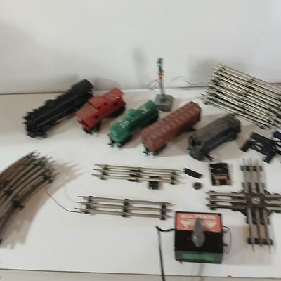 Vintage Allstate / Marx O-Gauge Train Set – Locomotive 666, Track, Transformer & Accessories