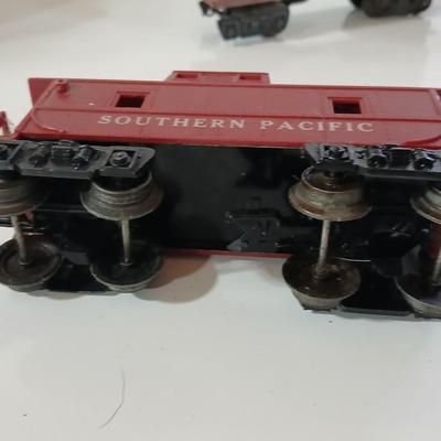 Vintage Allstate / Marx O-Gauge Train Set – Locomotive 666, Track, Transformer & Accessories