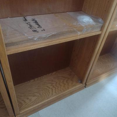 Oak Finish Bookcase with Shelves Choice D
