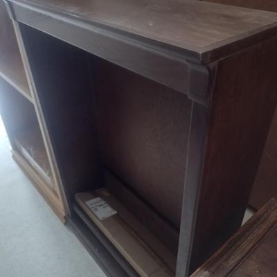 Walnut Finish Bookcase with Shelves