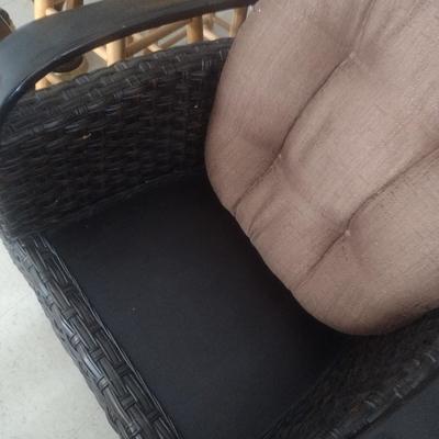 Wicker Weave Patio Chair with Cushion