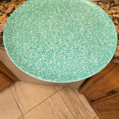 Serving dish