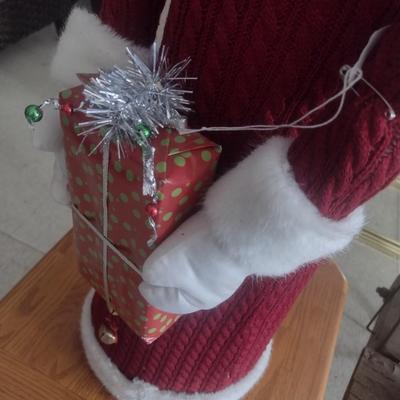 Large Stand-Up Santa Holiday Decoration