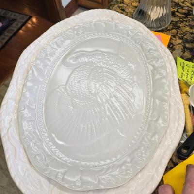 Serving dish