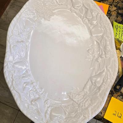 Serving dish
