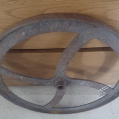 Vintage Cast Metal Balance or Belt Wheel