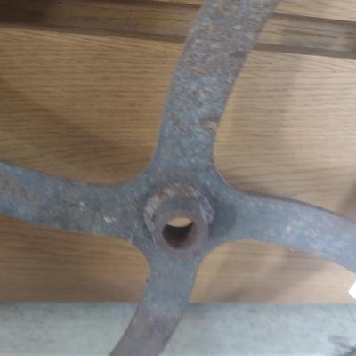 Vintage Cast Metal Balance or Belt Wheel