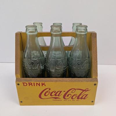 Vintage Coca-Cola Wooden 6 Pack Carrier With Bottles From Different Towns
