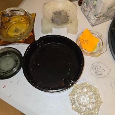 Ash trays