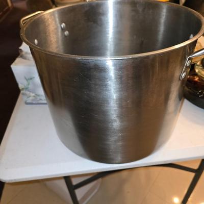 Large pot