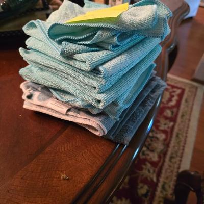 Teal colored dish Washing cloths
