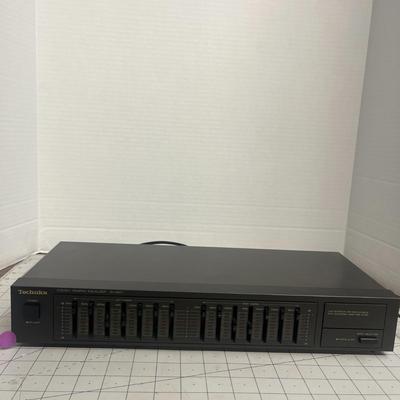 Technics Stereo Graphic Equalizer SH-8017