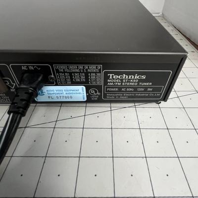 Technics ST-K50 AM/FM Quartz Synthesizer Stereo Tuner 
