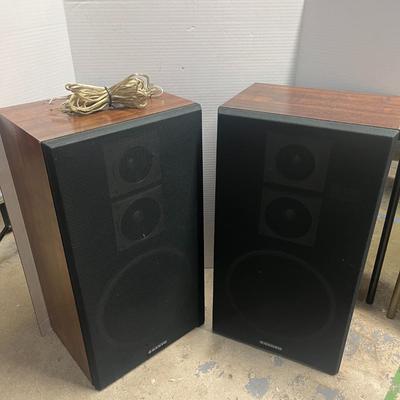 Sanyo SS-540 Speakers