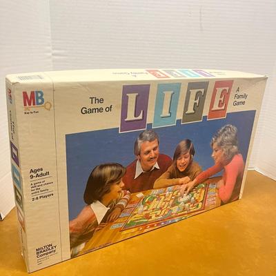 Vintage The Game of Life Board Games