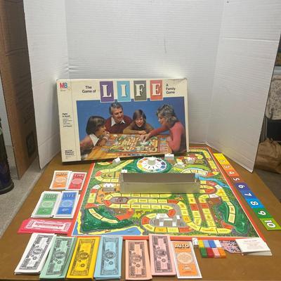 Vintage The Game of Life Board Games