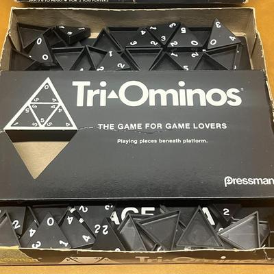 Vintage Tri-Ominos