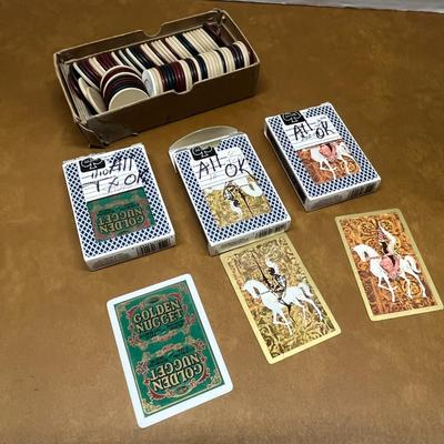Vintage Casino Playing Card & Poker Chip Set