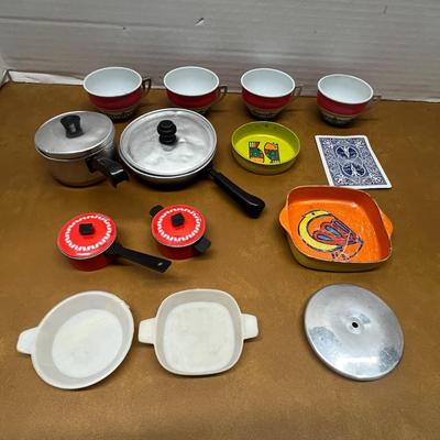Vintage Kids’ Toy Kitchen Set