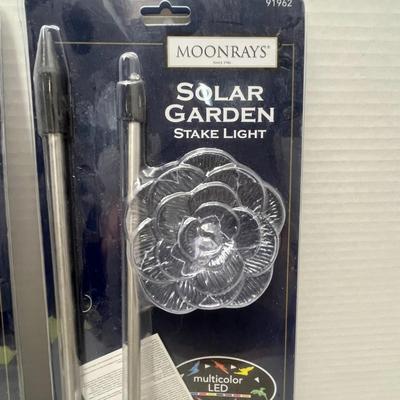 Moonrays Solar Garden Stake Lights