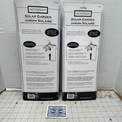 Moonrays Solar Garden Stake Lights