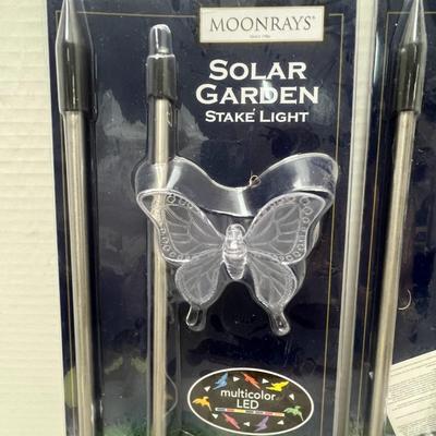 Moonrays Solar Garden Stake Lights