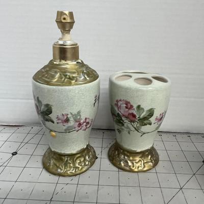 Vintage Floral Ceramic Bathroom Vanity Set & Soap Bars