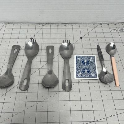 Mixed Set of Camping and Kitchen Spoons