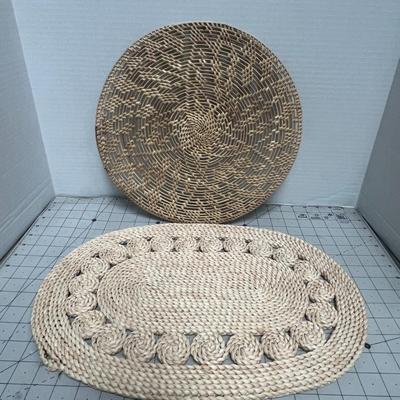 Woven Placemats and Fabric Napkin Set

