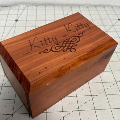 Pet Memorial Kitty Ashes Box and Plaque