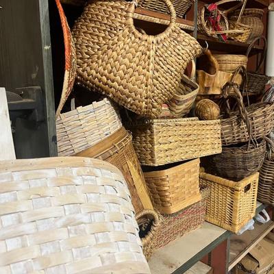 HUGE Baskets Lot