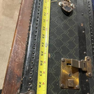 Vintage Steamer Trunk Suitcase