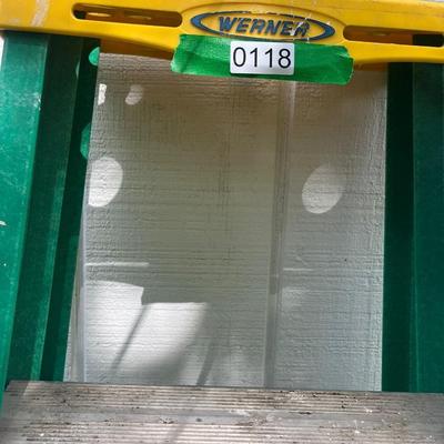 6’ Fiberglass Warner Ladder