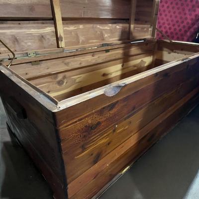 Jacob Bloom Cedar Trunk