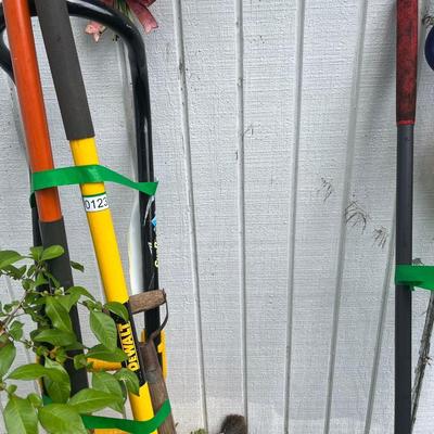 Garden Tools Lot