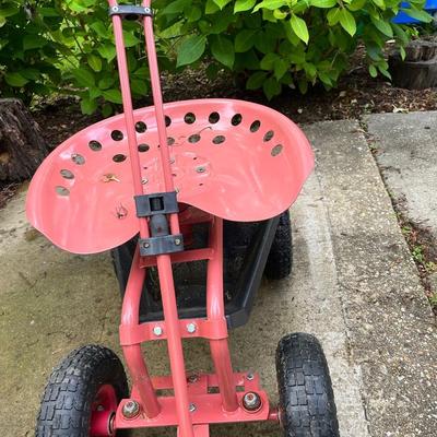 Garden Caddy w/ Pull Handle & Basket