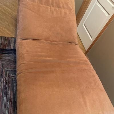 Jens Juul Eilersen Control Daybed in salmon pink