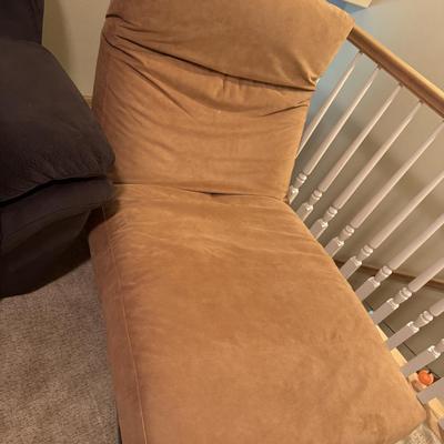 Jens Juul Eilersen Control Daybed in salmon pink