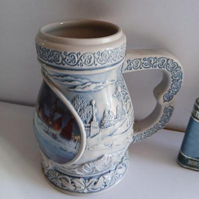 Coors Beer Stein & Yellowstone Moose Flask – Lot of 2