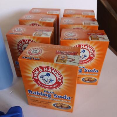 Household Utility Lot – Storage Bins, Freezer Packs, and Arm & Hammer Baking Soda
