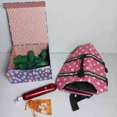 Dog Care Bundle – Life Jacket, Grooming Tool, Waste Bags