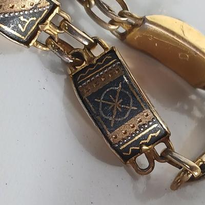 Vintage Jewelry & Decor Lot – Mixed Metals, Vanity Accents, Green Glass Eiffel Tower
