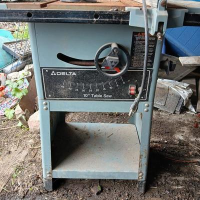 Delta 10" Table Saw – Heavy-Duty Contractor Style – Cast Iron Top
