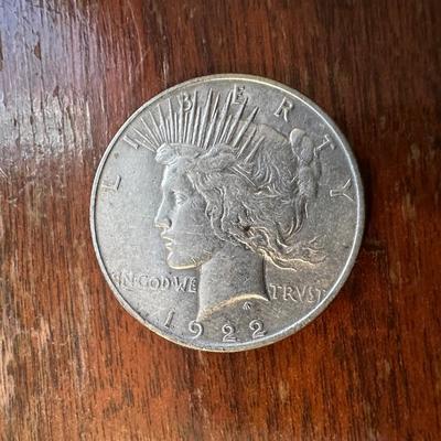 1922 PEACE SILVER DOLLAR